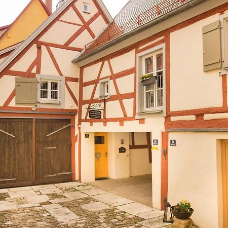 Refukium Altstadtscheune Weißenburg in Bayern Exteriör bild