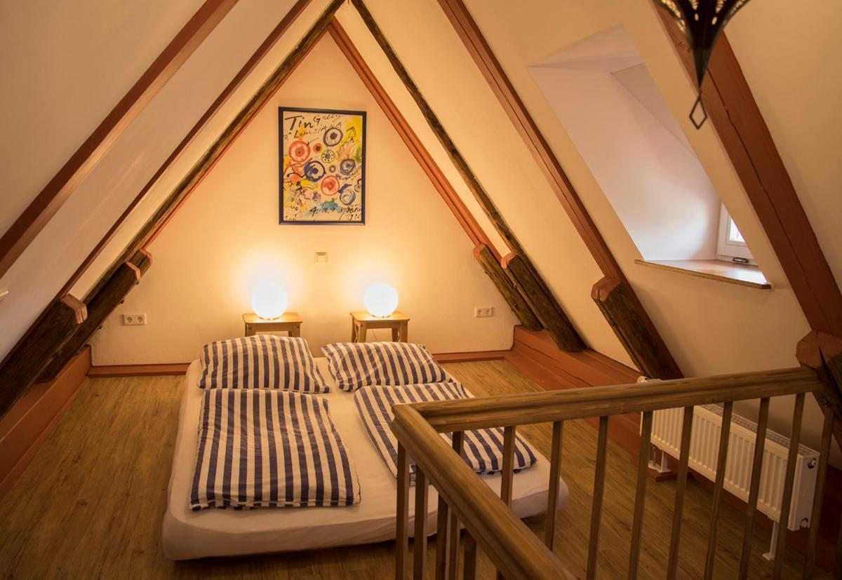 Refukium Altstadtscheune Weißenburg in Bayern Exteriör bild